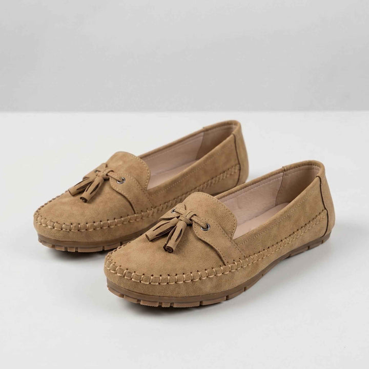 Wsuwane Mokasyny Damskie Loafersy z Ozdobnymi Frędzlami