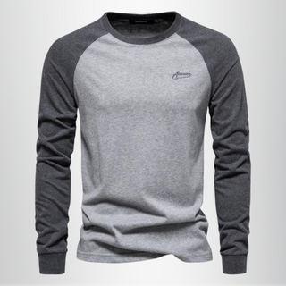 Ponadczasowa koszulka męska z długim rękawem w stylu raglan