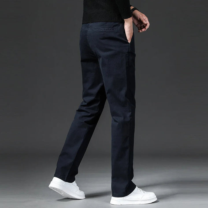 Efektowne Spodnie Chino Męskie Slim Fit o Zwężanym Fasonie