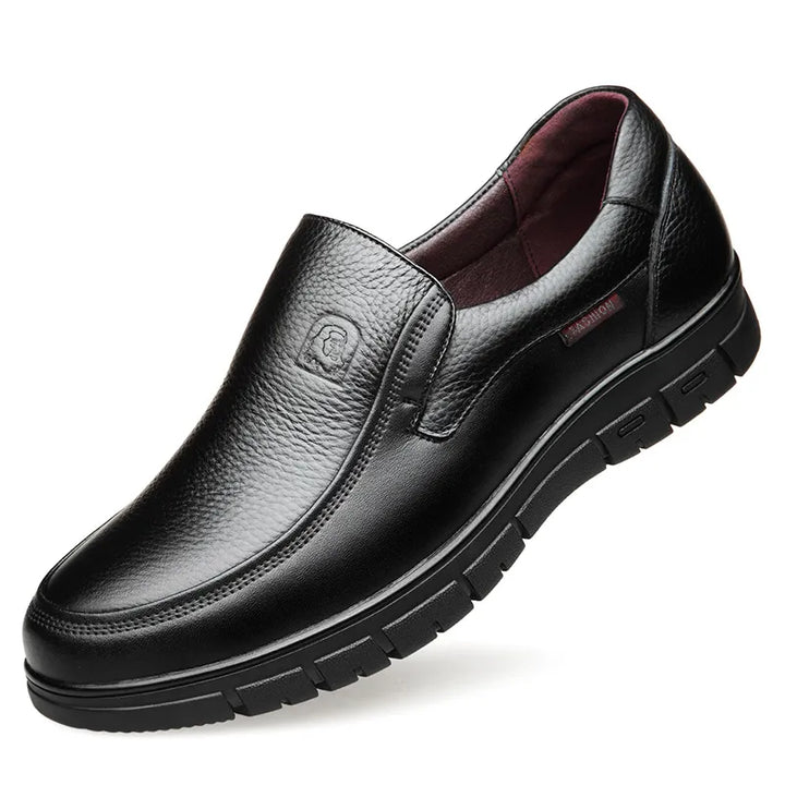 Stylowe eleganckie buty męskie wsuwane o smukłym fasonie