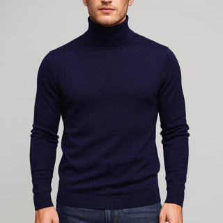 Stylowy sweter męski z golfem o smukłej linii i wysokim kołnierzu