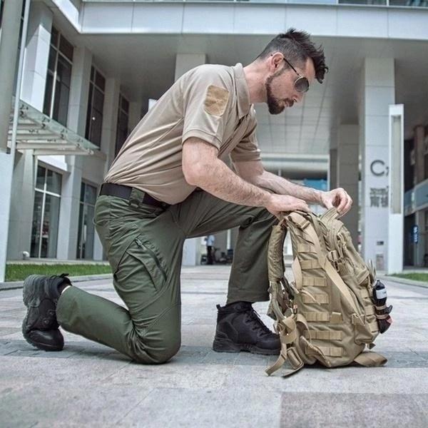 Męskie spodnie outdoorowe cargo z profilowanymi kolanami